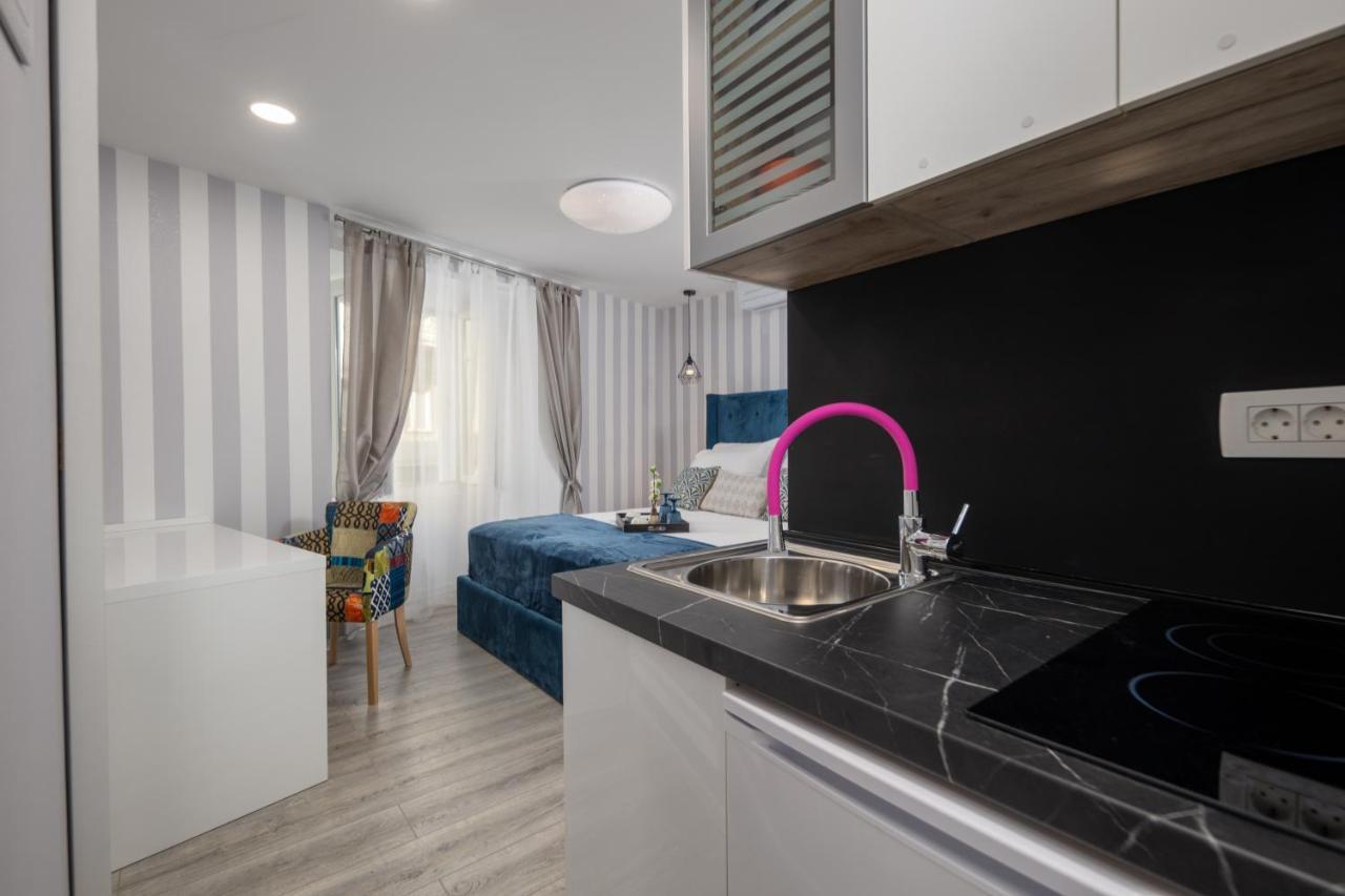 Apartment & Rooms Forever 2 Rijeka Exterior photo